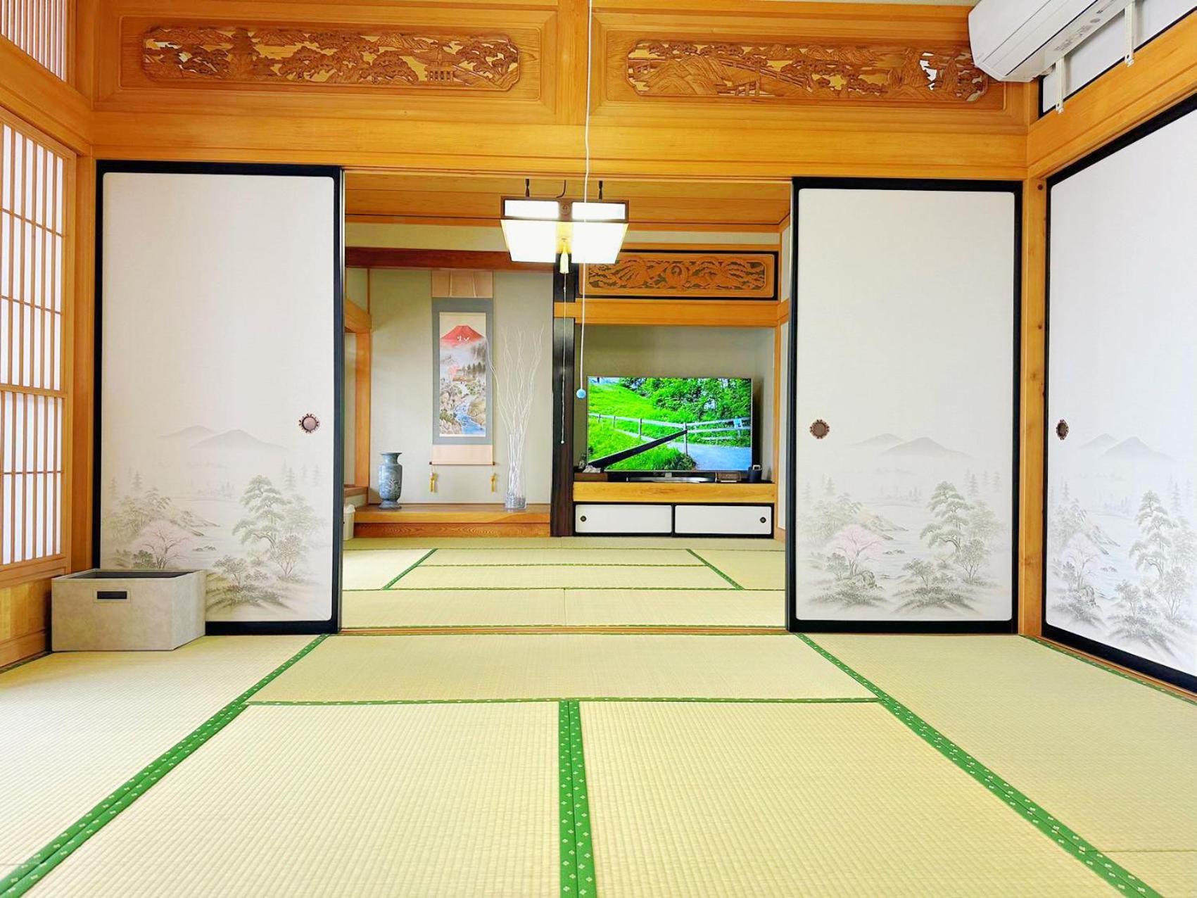 富士山を眺められる宿 ゲストハウス花水木 Nishikatsura Esterno foto